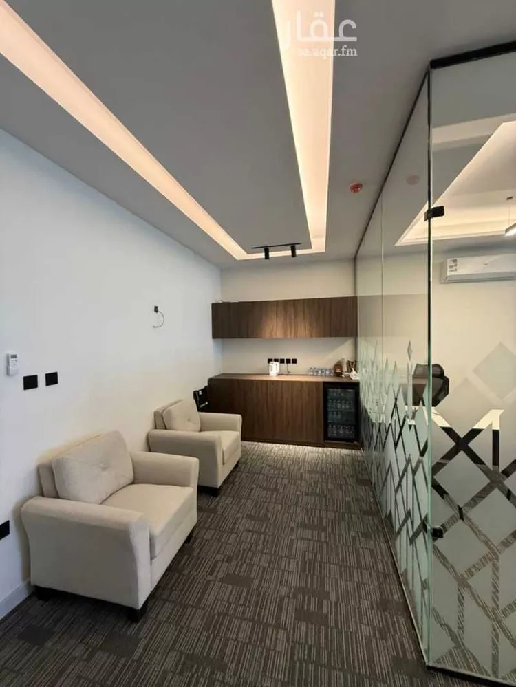 مكتب تجاري للإيجار في شارع ابن عمر القرشي, حي وادي مذينب, مدينة المدينة المنورة, منطقة المدينة المنورة صورة 4