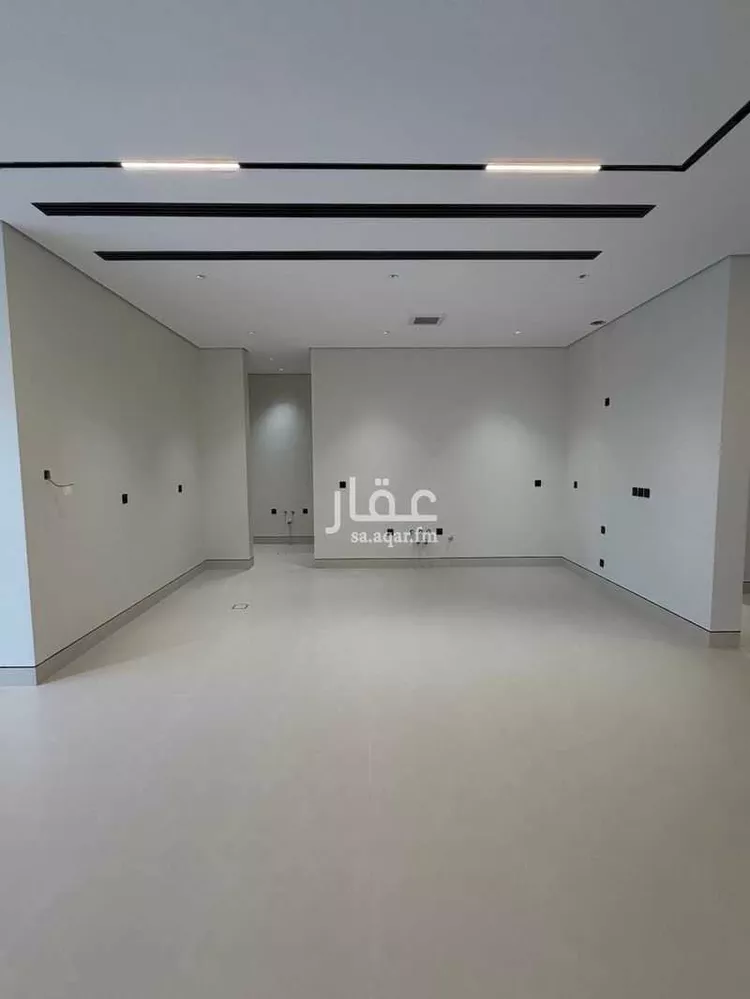 دور للبيع في شارع الحجور, حي النفل, مدينة الرياض, منطقة الرياض صورة 5