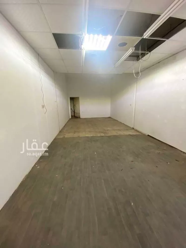 محل للإيجار في شارع ابي حنيفه, حي العريجاء الأوسط, مدينة الرياض, منطقة الرياض صورة 3
