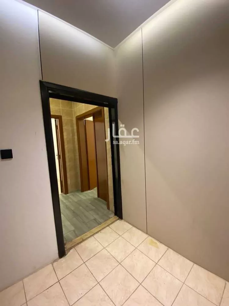 Apartment for Rent in Riyadh Al Uraija Al Wusta