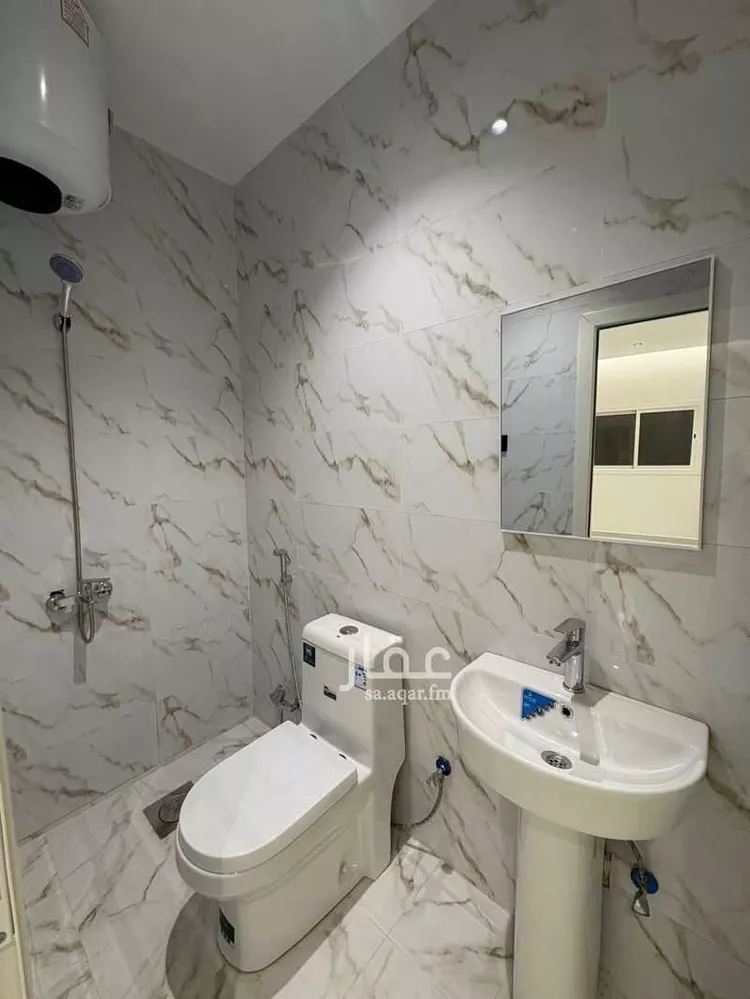 Floor for Rent in Riyadh Al Uraija Al Wusta صورة 4