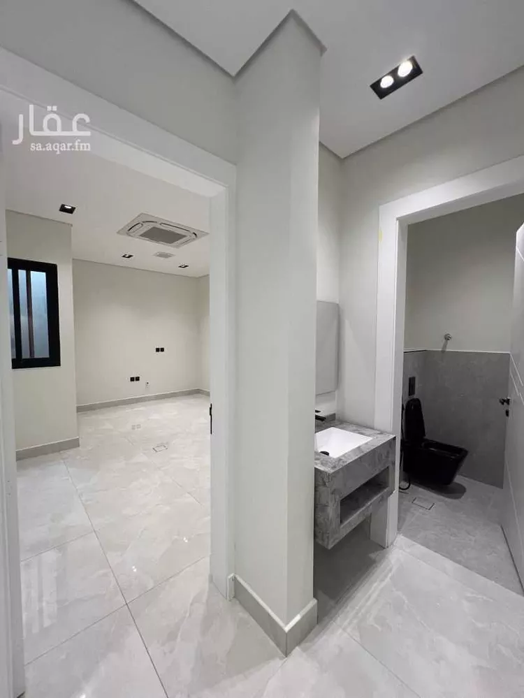 فيلا للبيع في شارع ابراهيم الخياري, حي النرجس, مدينة الرياض, منطقة الرياض صورة 3