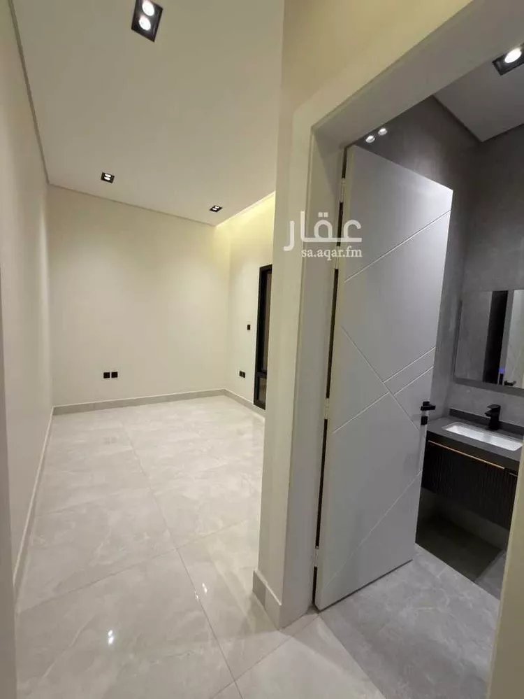 فيلا للبيع في شارع ابراهيم الخياري, حي النرجس, مدينة الرياض, منطقة الرياض 13