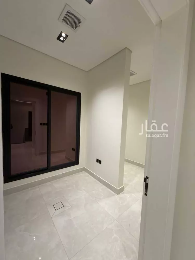 فيلا للبيع في شارع ابراهيم الخياري, حي النرجس, مدينة الرياض, منطقة الرياض 17