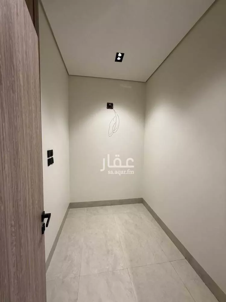 شقة للبيع في شارع شهيد الدين ثم الوطن محمد يحيى محمد البهيجان, حي العارض, مدينة الرياض, منطقة الرياض 15