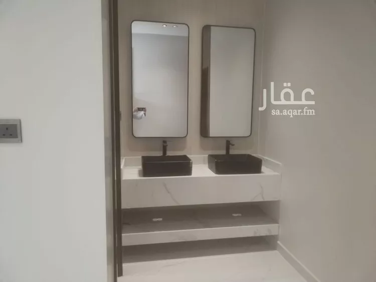 فيلا للبيع في شارع 980 ضاحية الملك فهد, حي ضاحية الملك فهد, مدينة الدمام, المنطقة الشرقية صورة 3