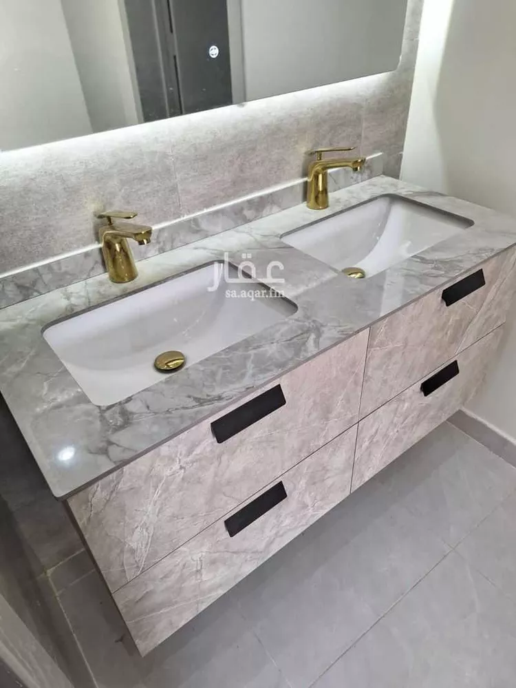 فيلا للإيجار في شارع احمد فتحي زغلول, حي البرية, مدينة الرياض, منطقة الرياض صورة 2