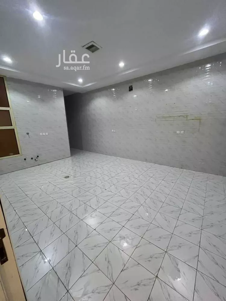 فيلا للإيجار في شارع عبدالقادر السعدي, حي عكاظ, مدينة الرياض, منطقة الرياض صورة 2