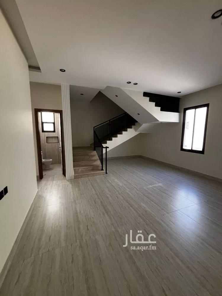 فيلا للبيع في شارع يحيى الأنطاكي, حي المهدية, مدينة الرياض, منطقة الرياض صورة 2