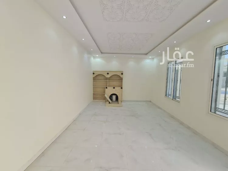 فيلا للبيع في شارع أبي عبدالله الصقلي, حي عكاظ, مدينة الرياض, منطقة الرياض صورة 5