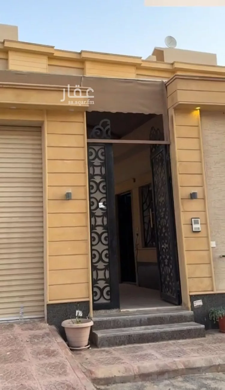 فيلا للبيع في شارع محمد حسن قاضي, حي عكاظ, مدينة الرياض, منطقة الرياض
