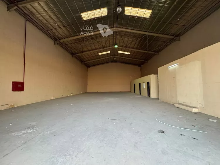 مستودع للإيجار في شارع السلامة, حي المشاعل, مدينة الرياض, منطقة الرياض 3