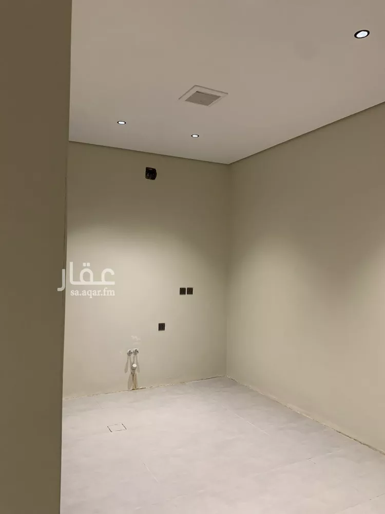 دور للبيع في شارع الحرضة, حي المنار, مدينة الرياض, منطقة الرياض صورة 5