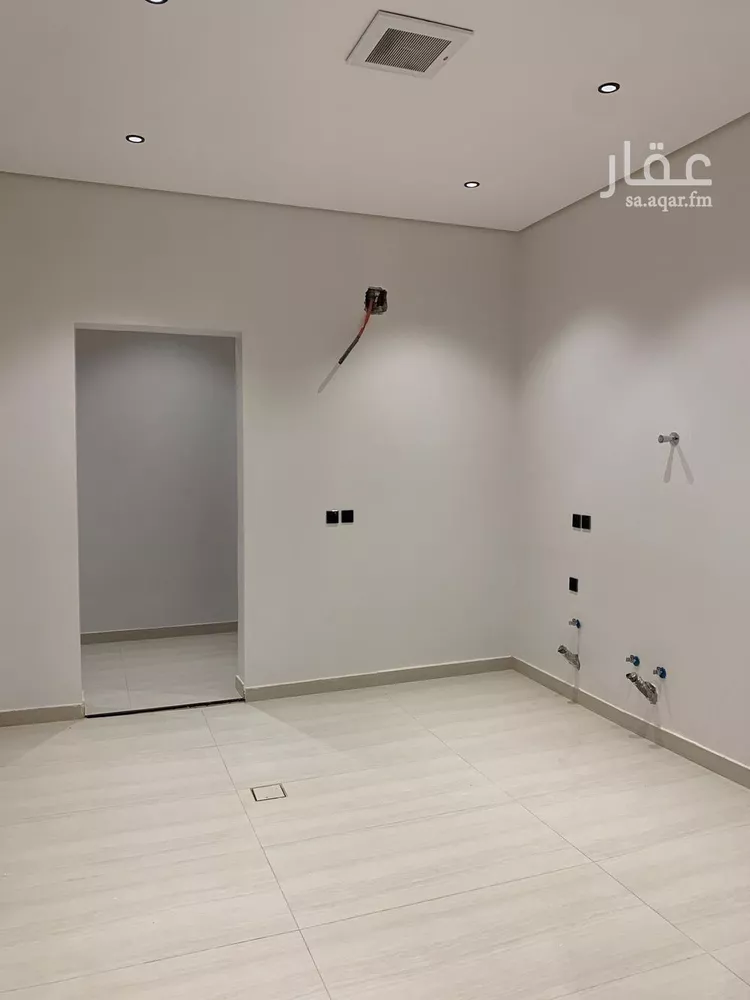 دور للبيع في شارع عمير بن سعد, حي النسيم الغربي, مدينة الرياض, منطقة الرياض صورة 2