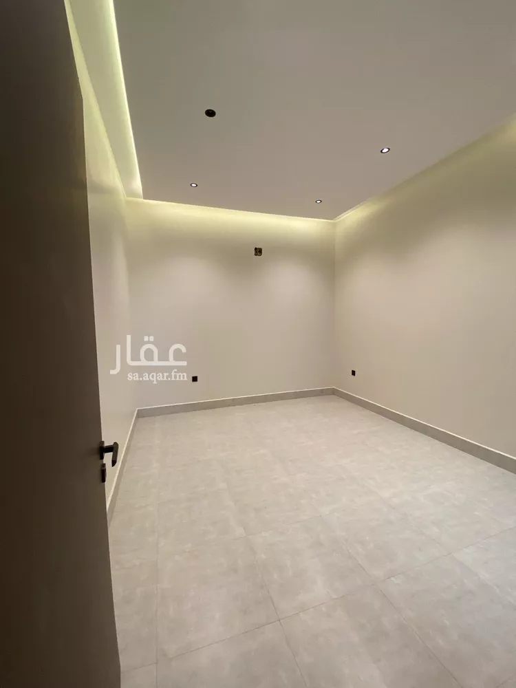 دور للبيع في شارع أحمد بن سهل, حي الرمال, مدينة الرياض, منطقة الرياض 6