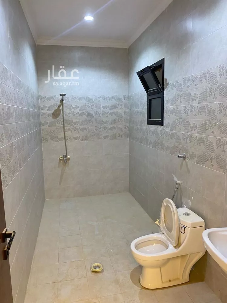 دور للإيجار في شارع الامام مسلم, حي بدر, مدينة الرياض, منطقة الرياض صورة 4