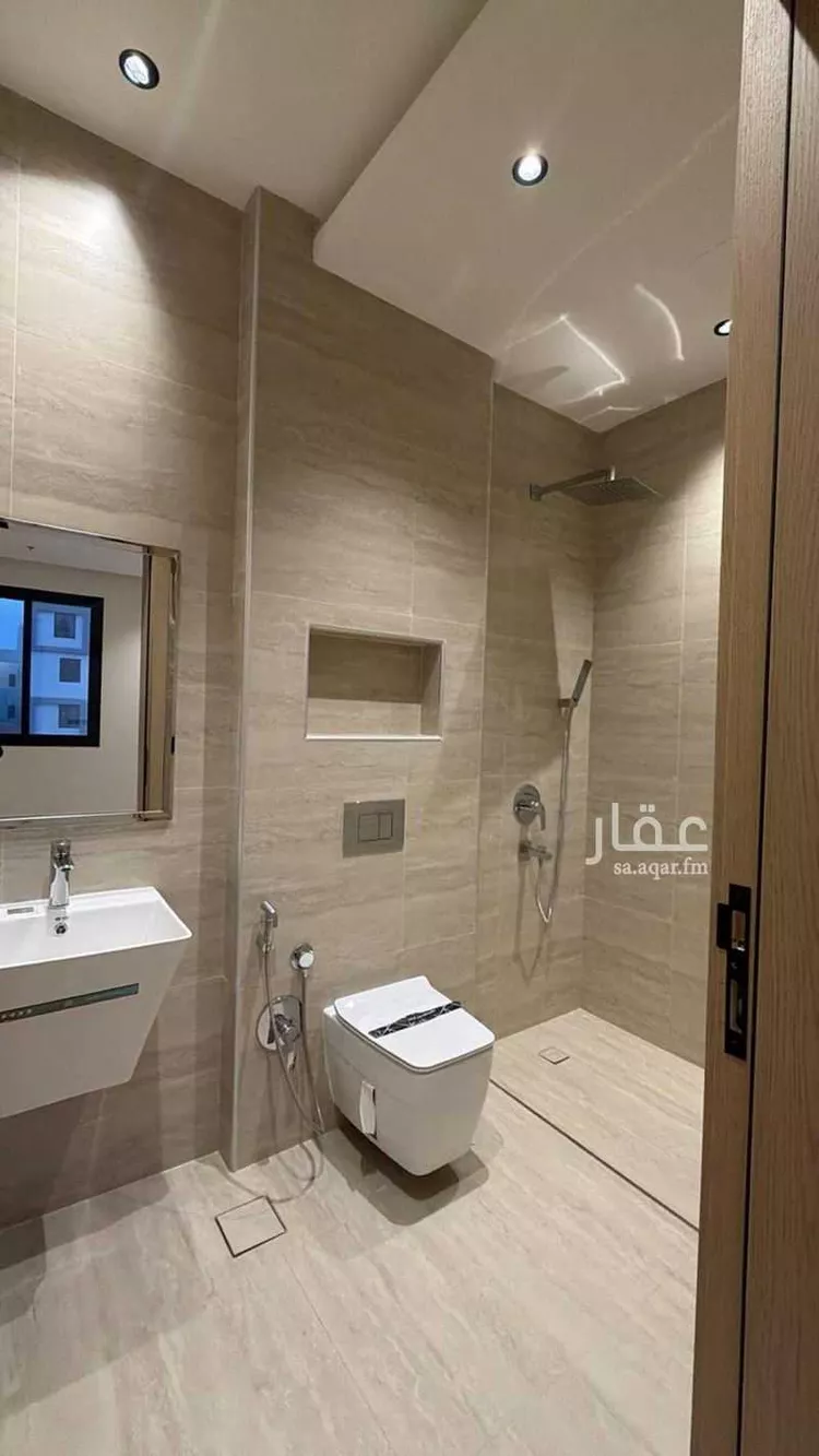 شقة للبيع في شارع عبدالله بن قيس, حي إشبيلية, مدينة الرياض, منطقة الرياض صورة 3