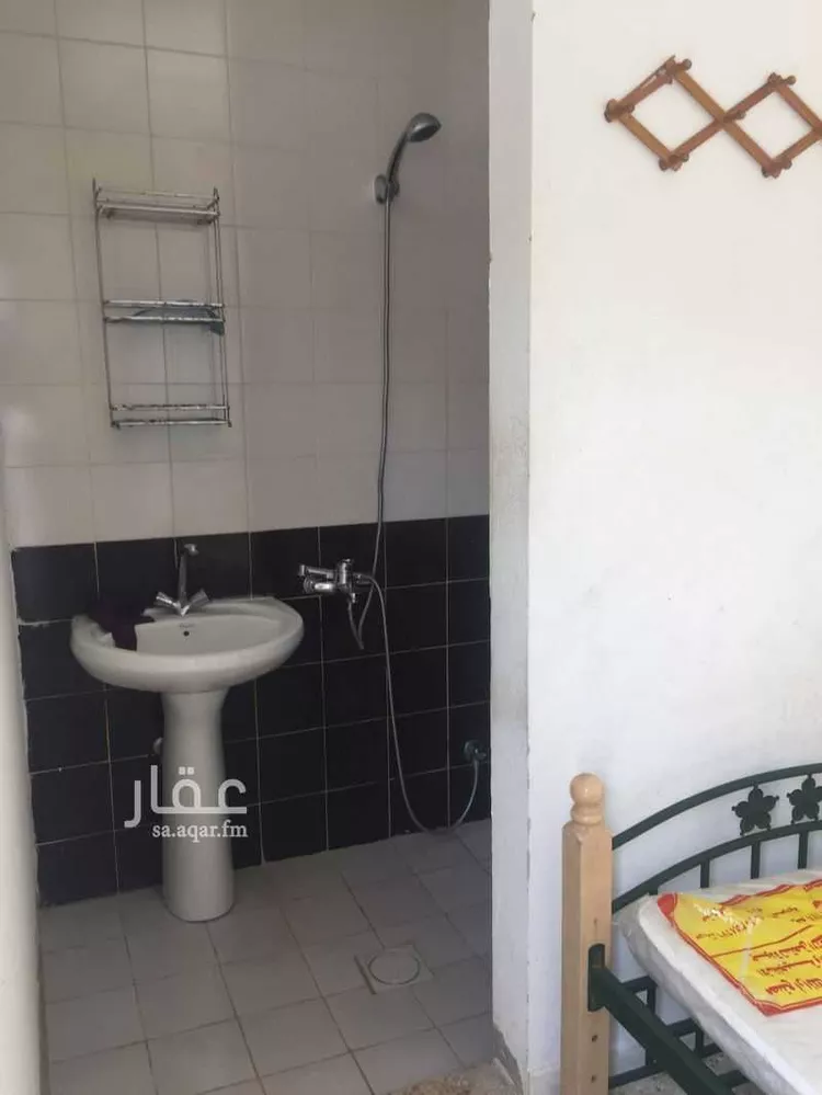 غرفة للإيجار في شارع رقم 12 ، حي الجزيرة ، الرياض ، منطقة الرياض صورة 5