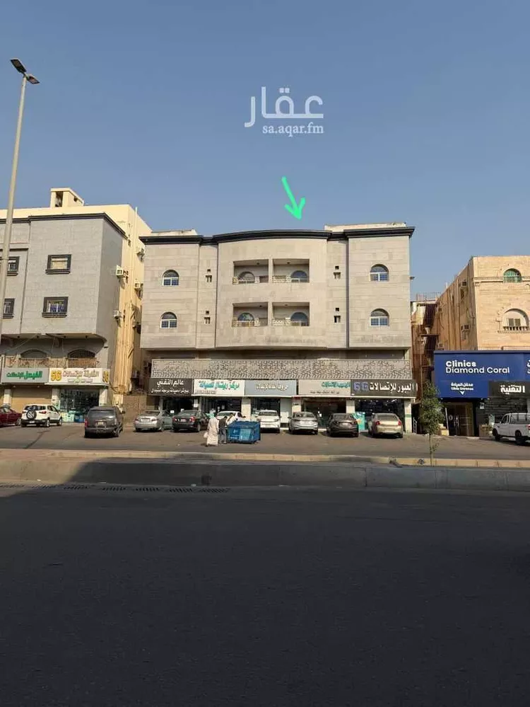 عمارة للإيجار في شارع وهيب بن عمير ، حي الربيع ، جدة ، جدة