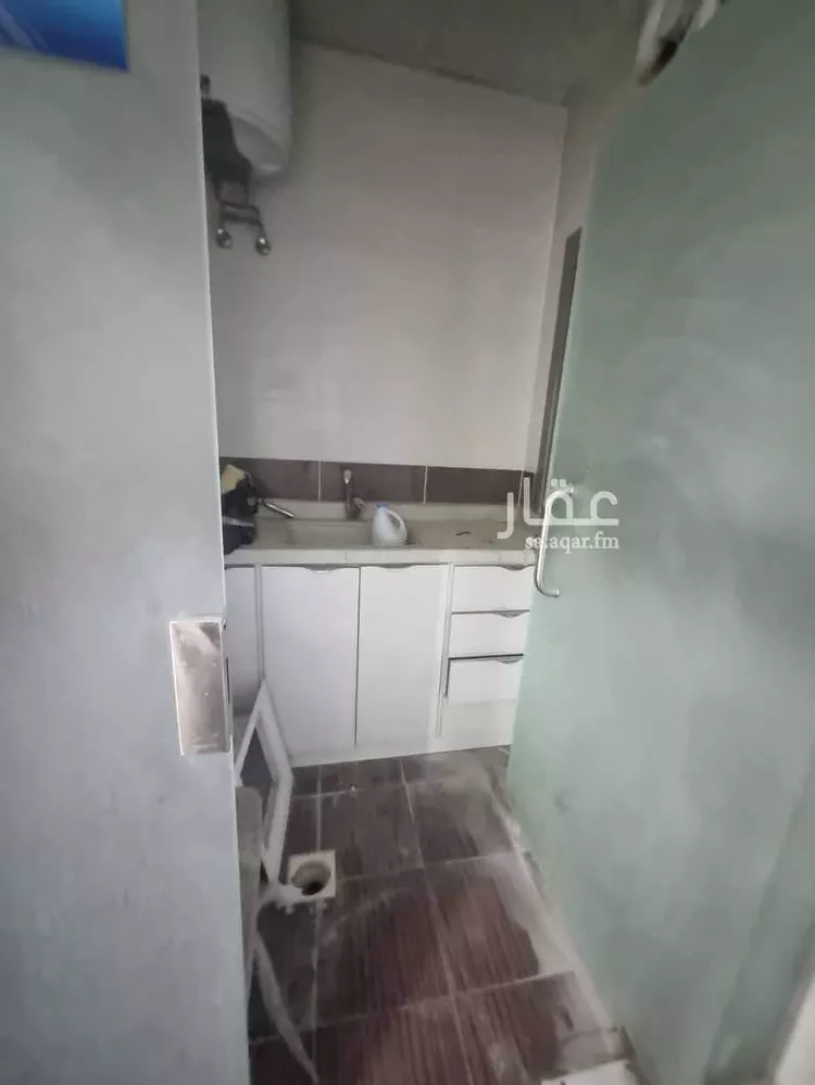 مكتب تجاري للإيجار في شارع الامير محمد ابن عبدالعزيز, حي بنى حارثة, مدينة المدينة المنورة, منطقة المدينة المنورة صورة 5