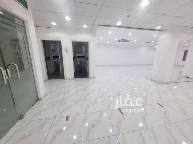 مكتب تجاري للإيجار في شارع الامير محمد ابن عبدالعزيز, حي بنى حارثة, مدينة المدينة المنورة, منطقة المدينة المنورة صورة 2