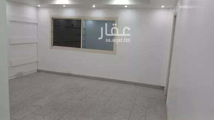 مكتب تجاري للإيجار في شارع اسعد بن ابي نصر, حي بنى حارثة, مدينة المدينة المنورة, منطقة المدينة المنورة 8