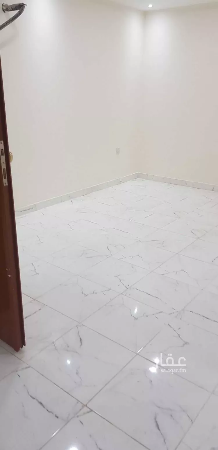 فيلا للإيجار في شارع عبد الله بن هداج الحنفي, حي المدينة الصناعية, مدينة المدينه المنوره, منطقة المدينة المنورة صورة 5