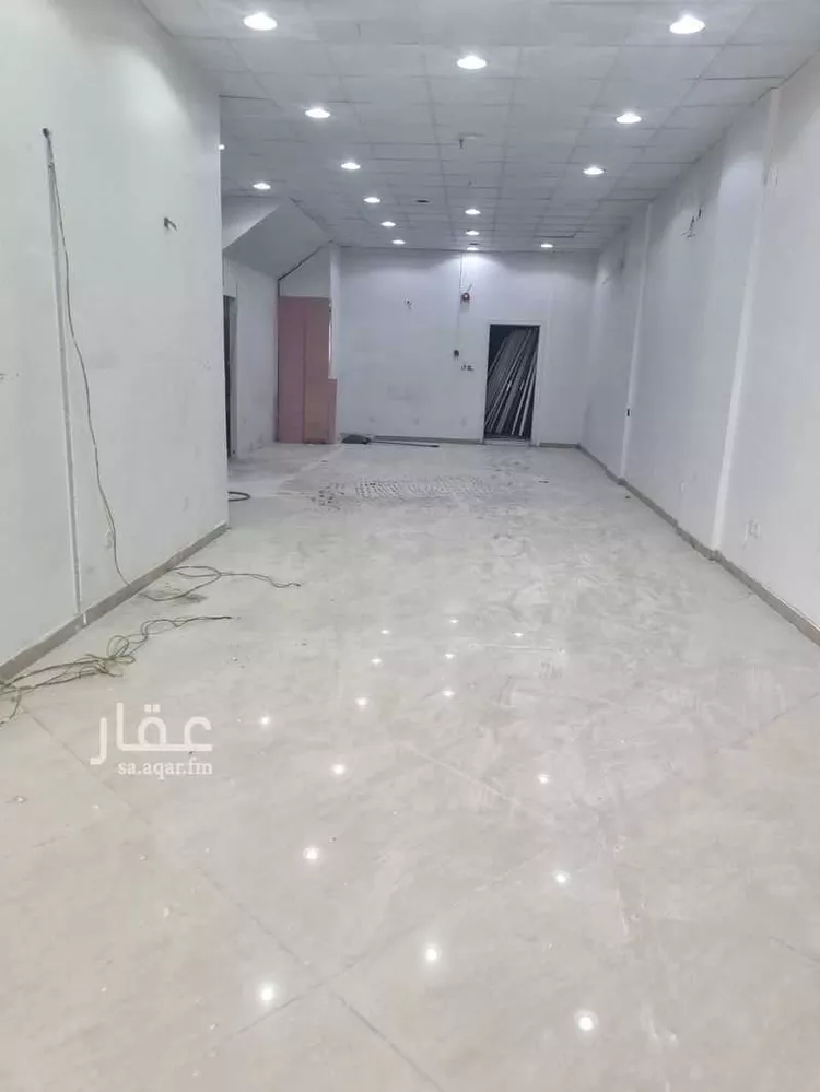 محل للإيجار في شارع الملك عبدالله بن عبدالعزيز, حي الفتح, مدينة المدينة المنورة, منطقة المدينة المنورة صورة 5