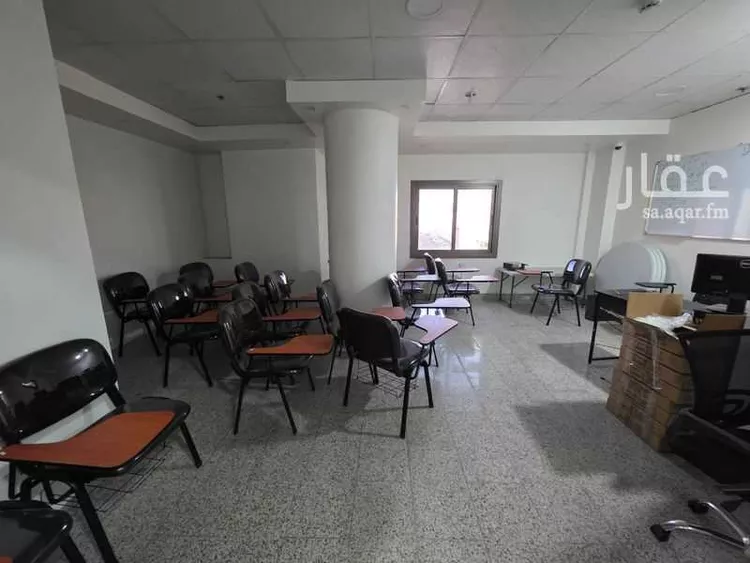 Commercial Office for Rent in Medina Bani Harithah