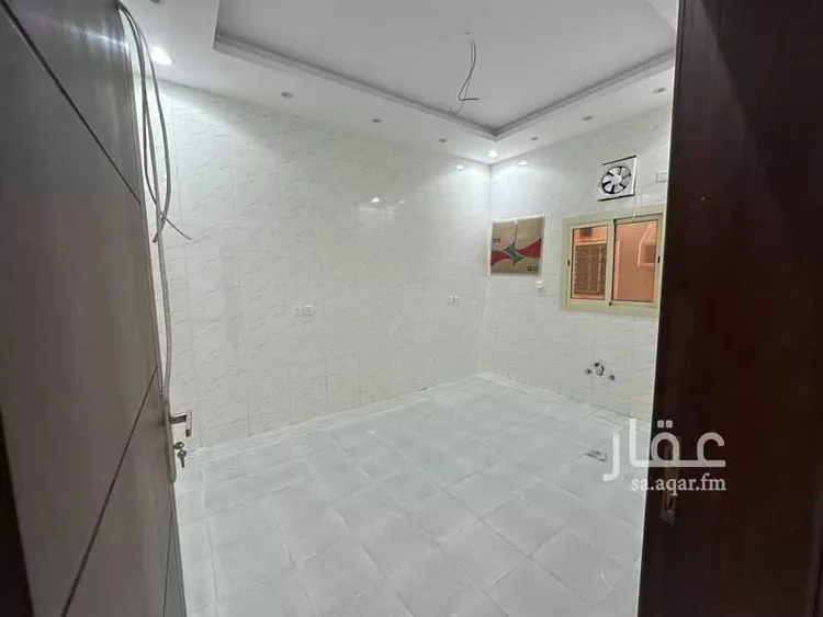 شقة للإيجار في شارع ابن يوسف, حي الرحمانية, مدينة جدة, منطقة مكة المكرمة صورة 5