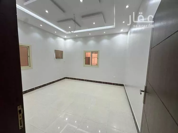 شقة للإيجار في شارع ابن يوسف, حي الرحمانية, مدينة جدة, منطقة مكة المكرمة صورة 3