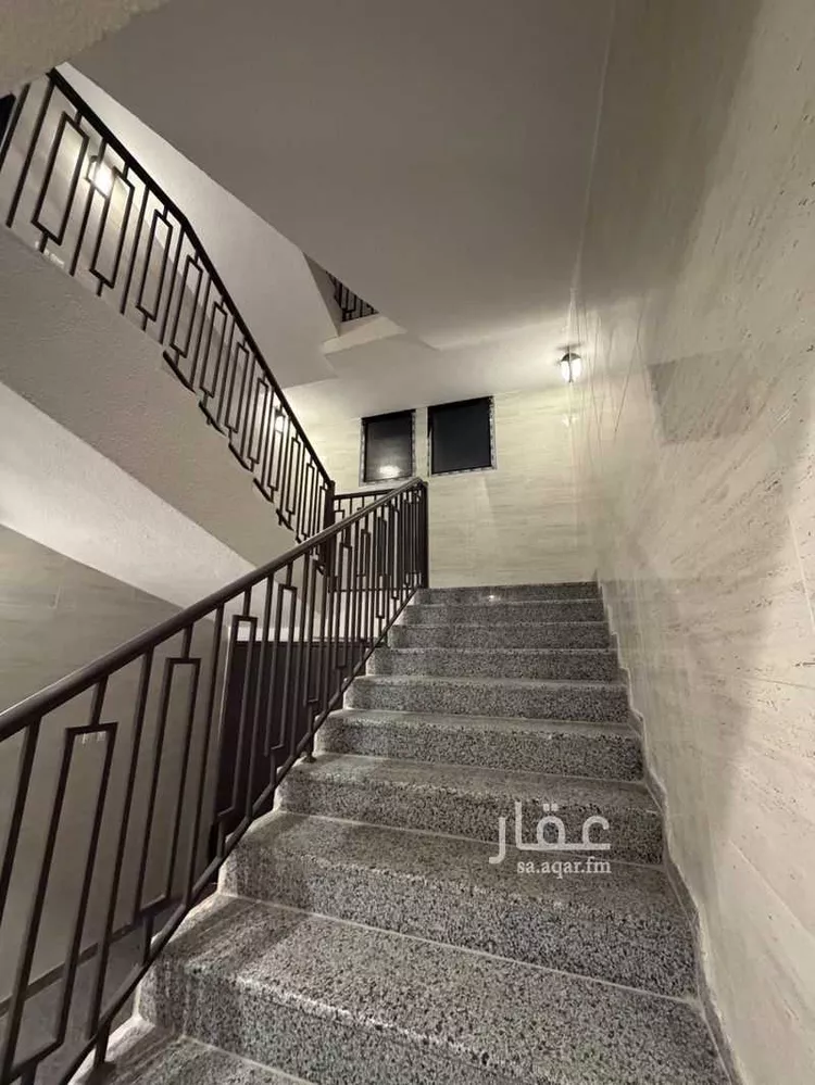 عمارة للإيجار في شارع ابن سهل, حي الخالدية, مدينة الرياض, منطقة الرياض صورة 2