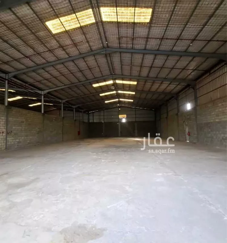 مستودع للإيجار في شارع امرئ القيس ، حي الزعفرانة ، سكاكا ، منطقة الجوف