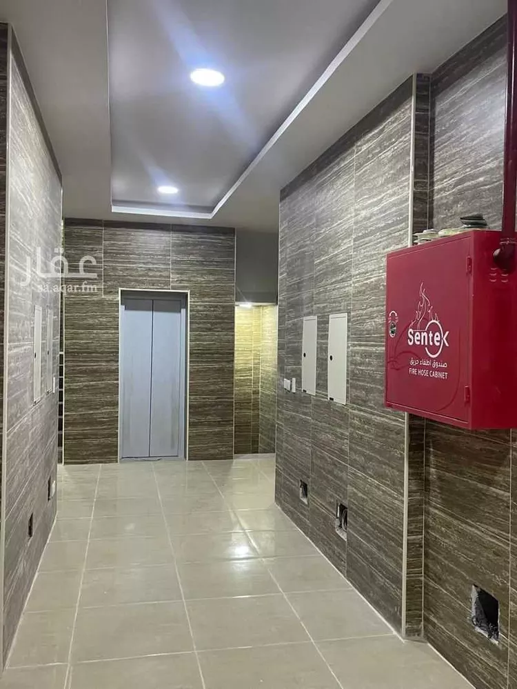 عمارة للبيع في شارع الامير بدر ابن عبدالعزيز, حي الخبرالشمالية, مدينة الخبر, المنطقة الشرقية صورة 2