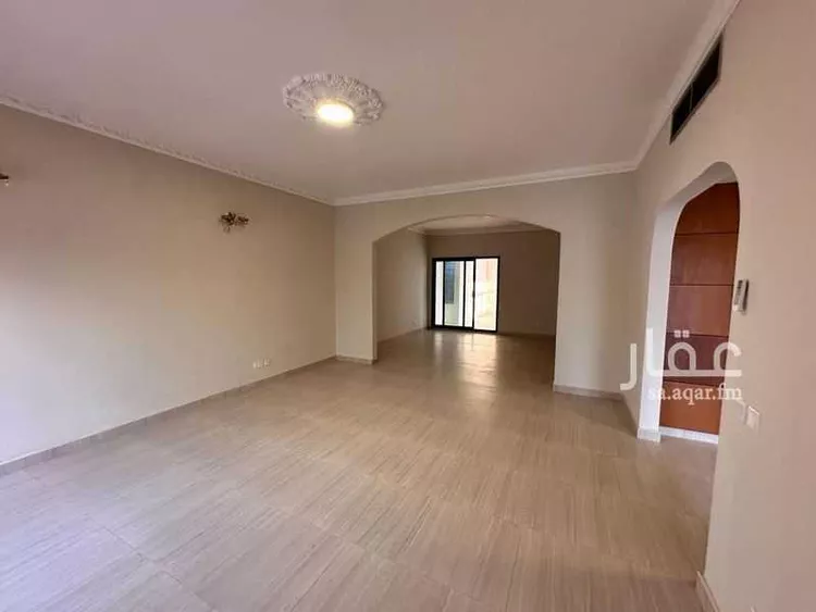 فيلا للإيجار في شارع طريق الامير سلطان, حي الراكة الجنوبية, مدينة الخبر, المنطقة الشرقية صورة 3