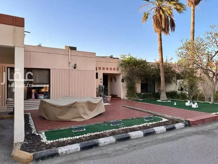 فيلا للإيجار في شارع طريق الامير سلطان, حي الراكة الجنوبية, مدينة الخبر, المنطقة الشرقية