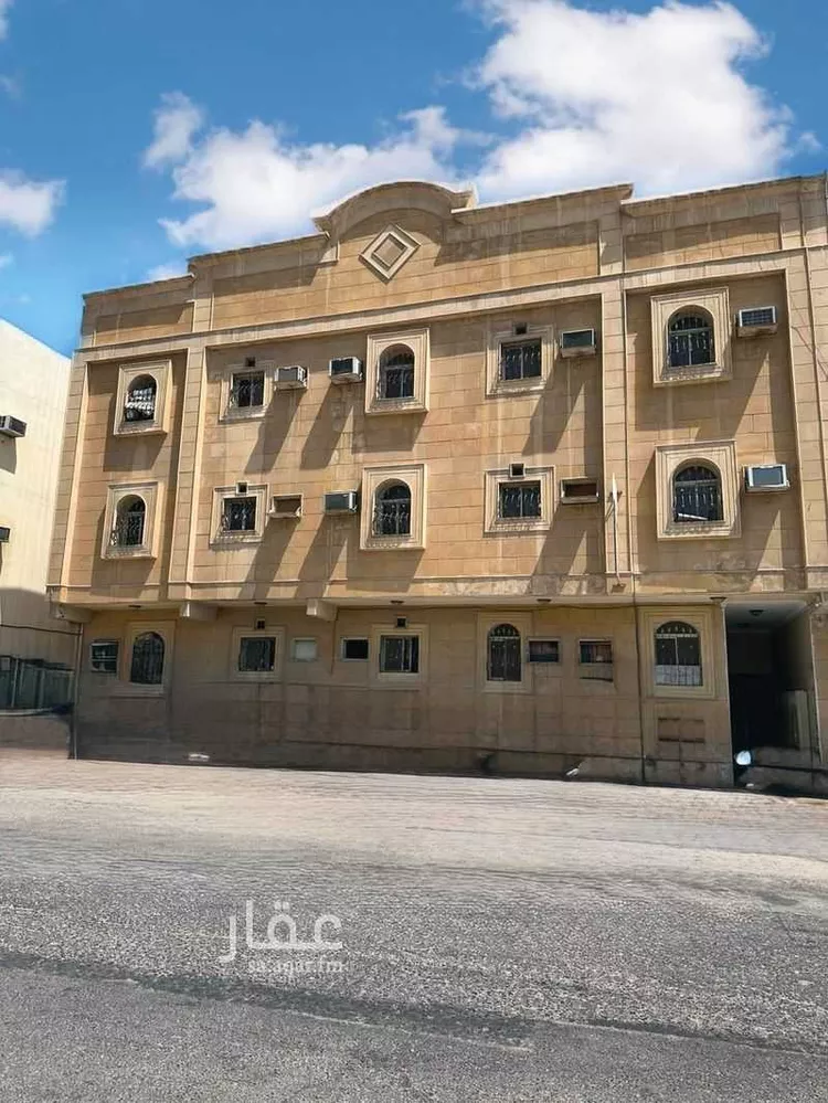 Building for Sale in Al Khobar Sinayiat Al Thuqba
