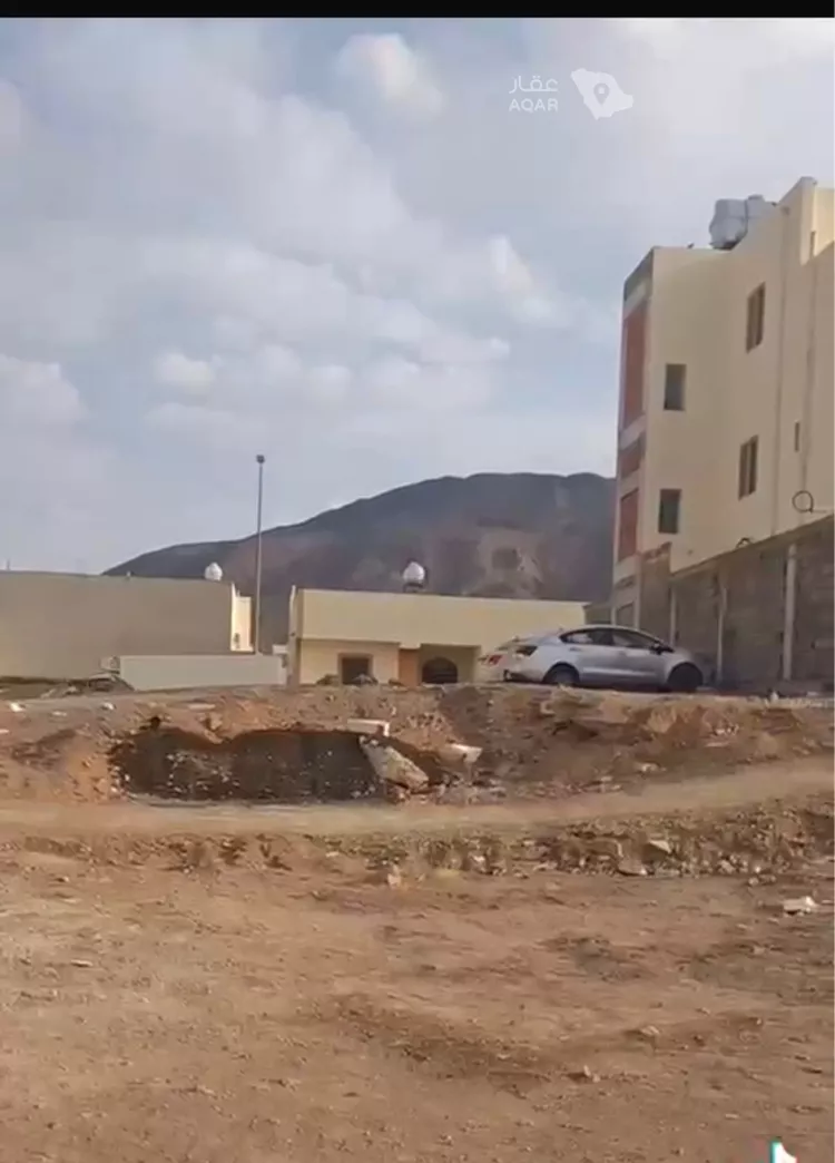 Land for Sale in Medina Warqan