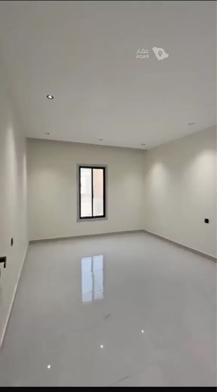 Building for Sale in Medina Shuran 2