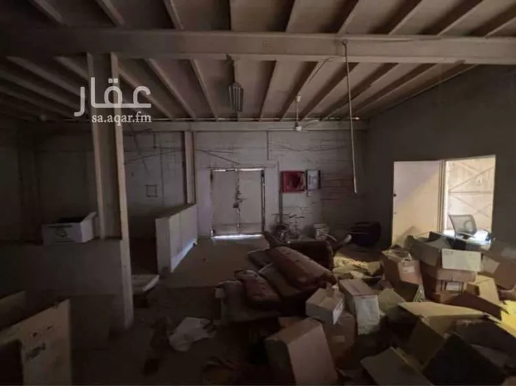 Warehouse for sale in Riyadh Al Faruq