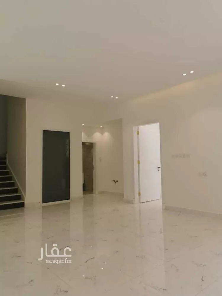 فيلا للبيع في شارع إسماعيل بن أبي اليسر, حي العارض, مدينة الرياض, منطقة الرياض صورة 4