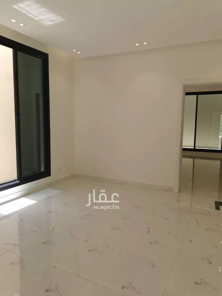 فيلا للبيع في شارع إسماعيل بن أبي اليسر, حي العارض, مدينة الرياض, منطقة الرياض صورة 2