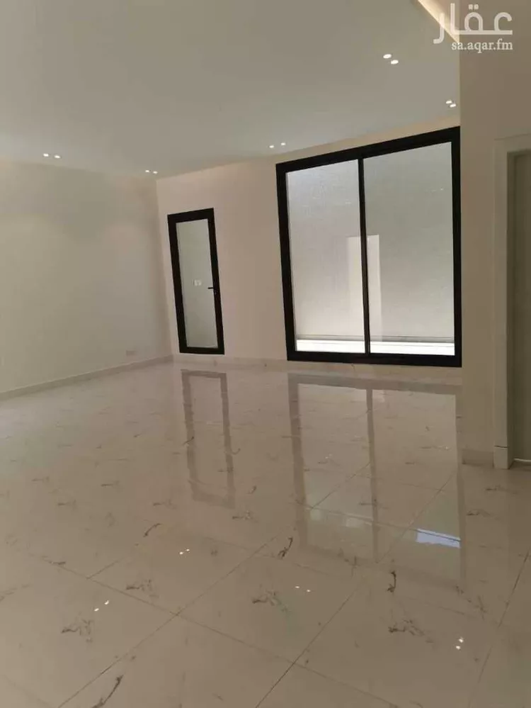 فيلا للبيع في شارع إسماعيل بن أبي اليسر, حي العارض, مدينة الرياض, منطقة الرياض صورة 3