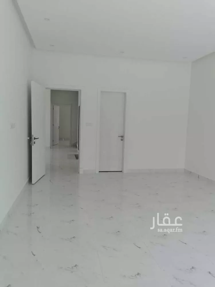 فيلا للبيع في شارع إسماعيل بن أبي اليسر, حي العارض, مدينة الرياض, منطقة الرياض صورة 3