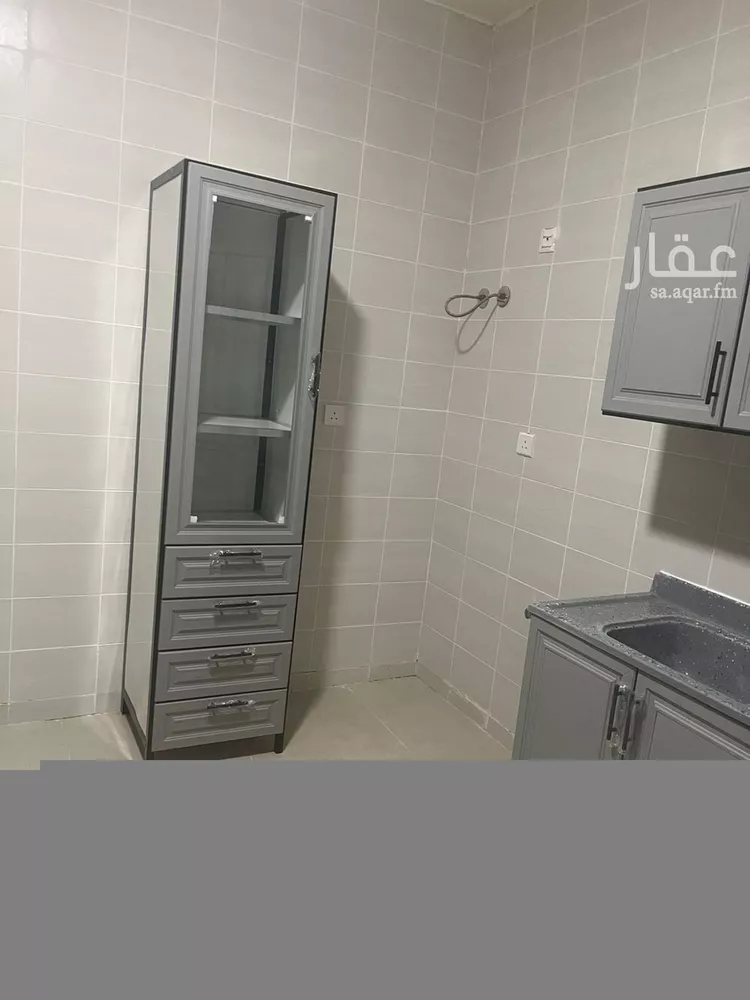 فيلا للإيجار في شارع سقطرة, حي الجنادرية, مدينة الرياض, منطقة الرياض صورة 2