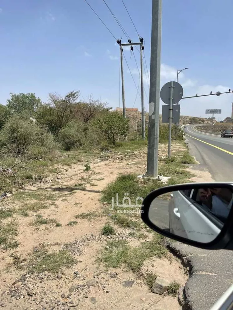 أرض للبيع في شارع الدحيض, حي الفرعاء, مدينة أبها, منطقة عسير