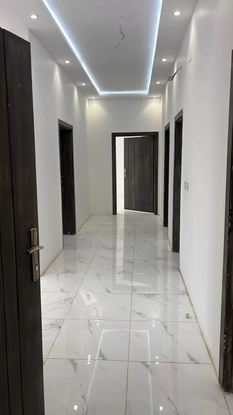 Apartment for Rent in Al Jumum Al Ghozaait 6