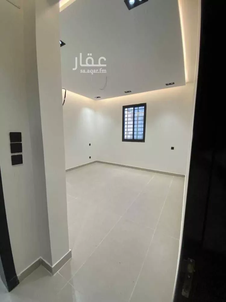 دور للبيع في شارع عبدالرحمن الزواوي, حي الزهور, مدينة أبها, منطقة عسير 17