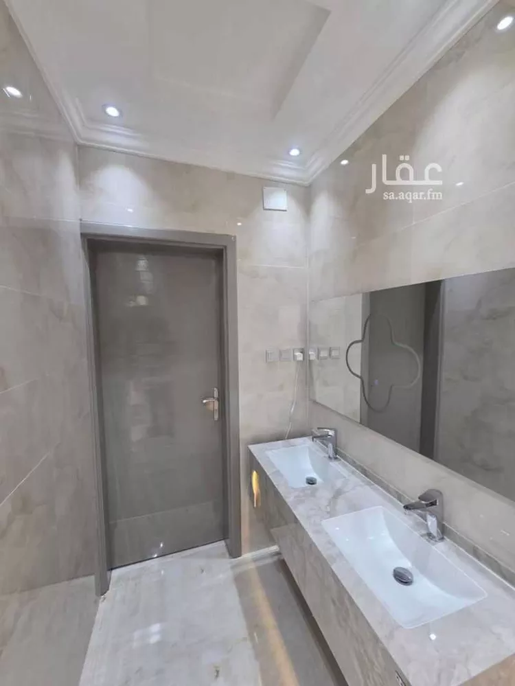 شقة للبيع في شارع الصوامع 10, حي الصوامع, مدينة أحد رفيدة, منطقة عسير صورة 4