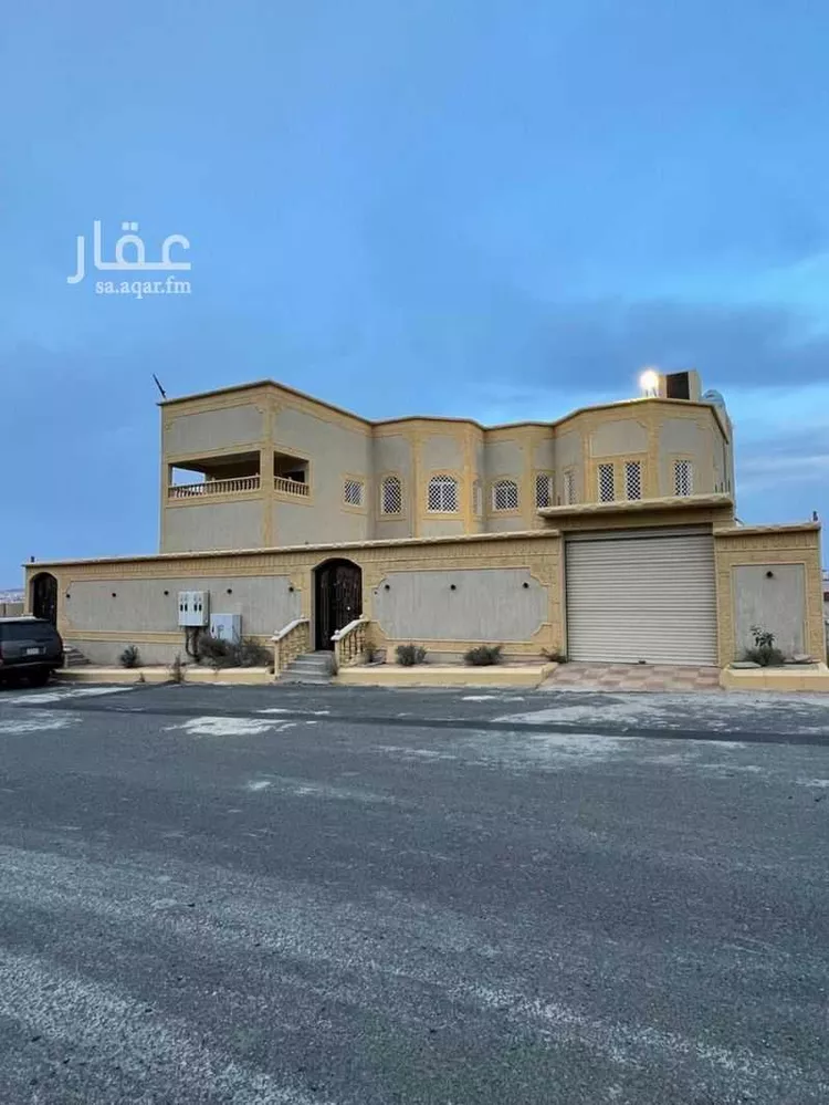 عمارة للبيع في شارع حمزة الجعلي, حي الزهور, مدينة أبها, منطقة عسير